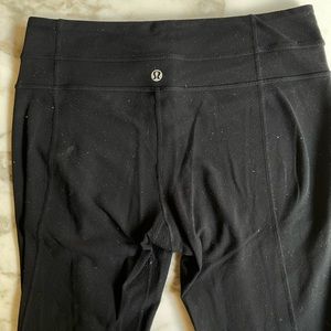 LULULEMON YOGA PANTS SZ 6